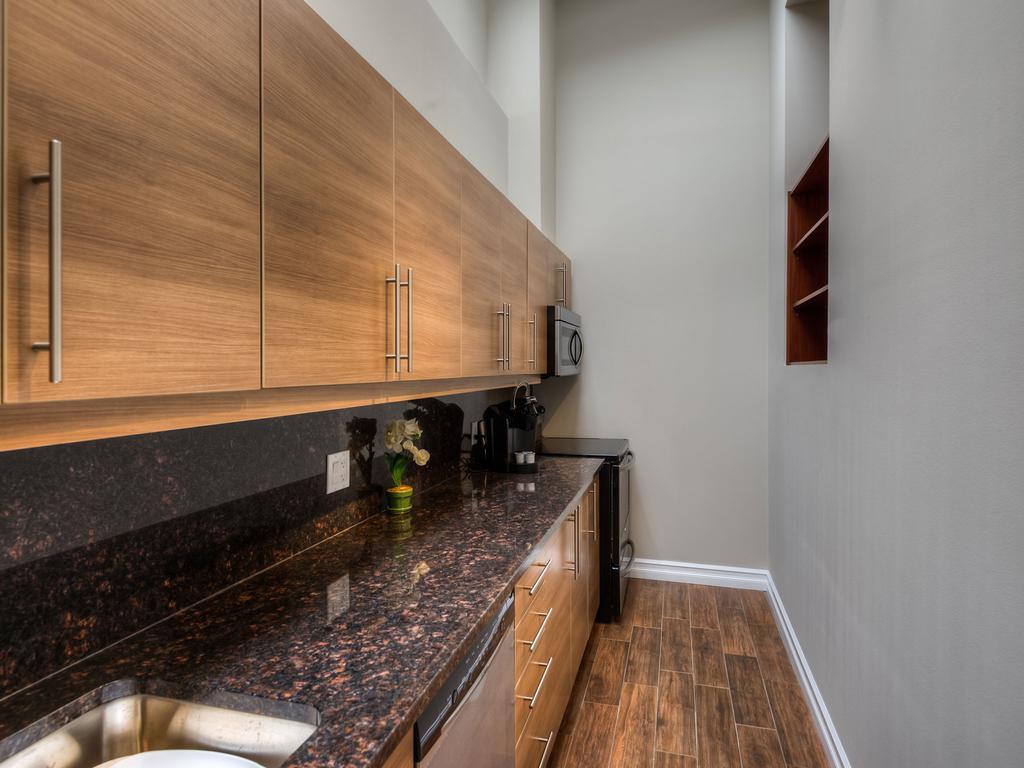 Western Hotel & Executive Suites Γκελφ Εξωτερικό φωτογραφία