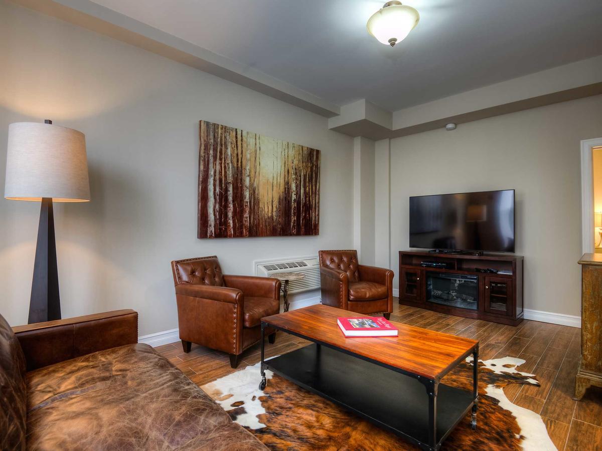 Western Hotel & Executive Suites Γκελφ Εξωτερικό φωτογραφία