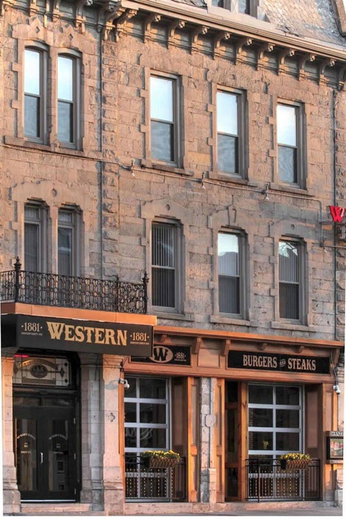 Western Hotel & Executive Suites Γκελφ Εξωτερικό φωτογραφία