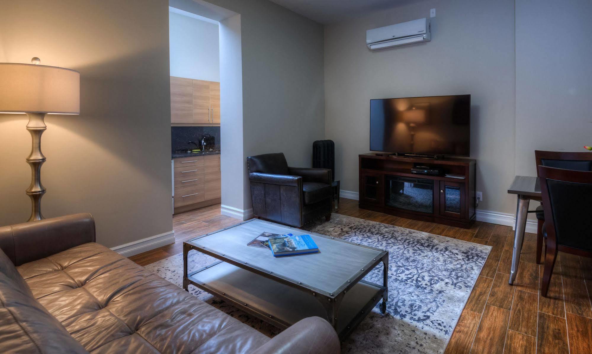 Western Hotel & Executive Suites Γκελφ Εξωτερικό φωτογραφία